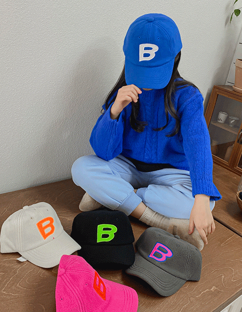 알파벳 B - cap